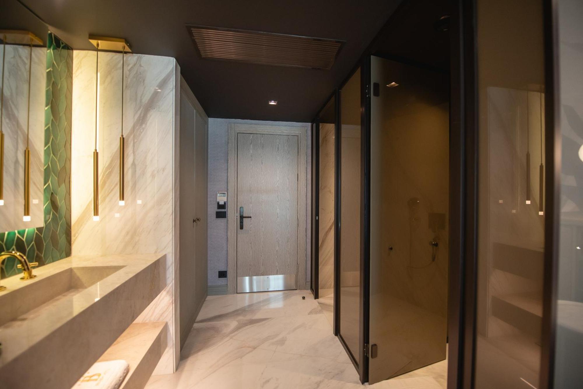Belinda Hotel Mamaia Adults Only ภายนอก รูปภาพ