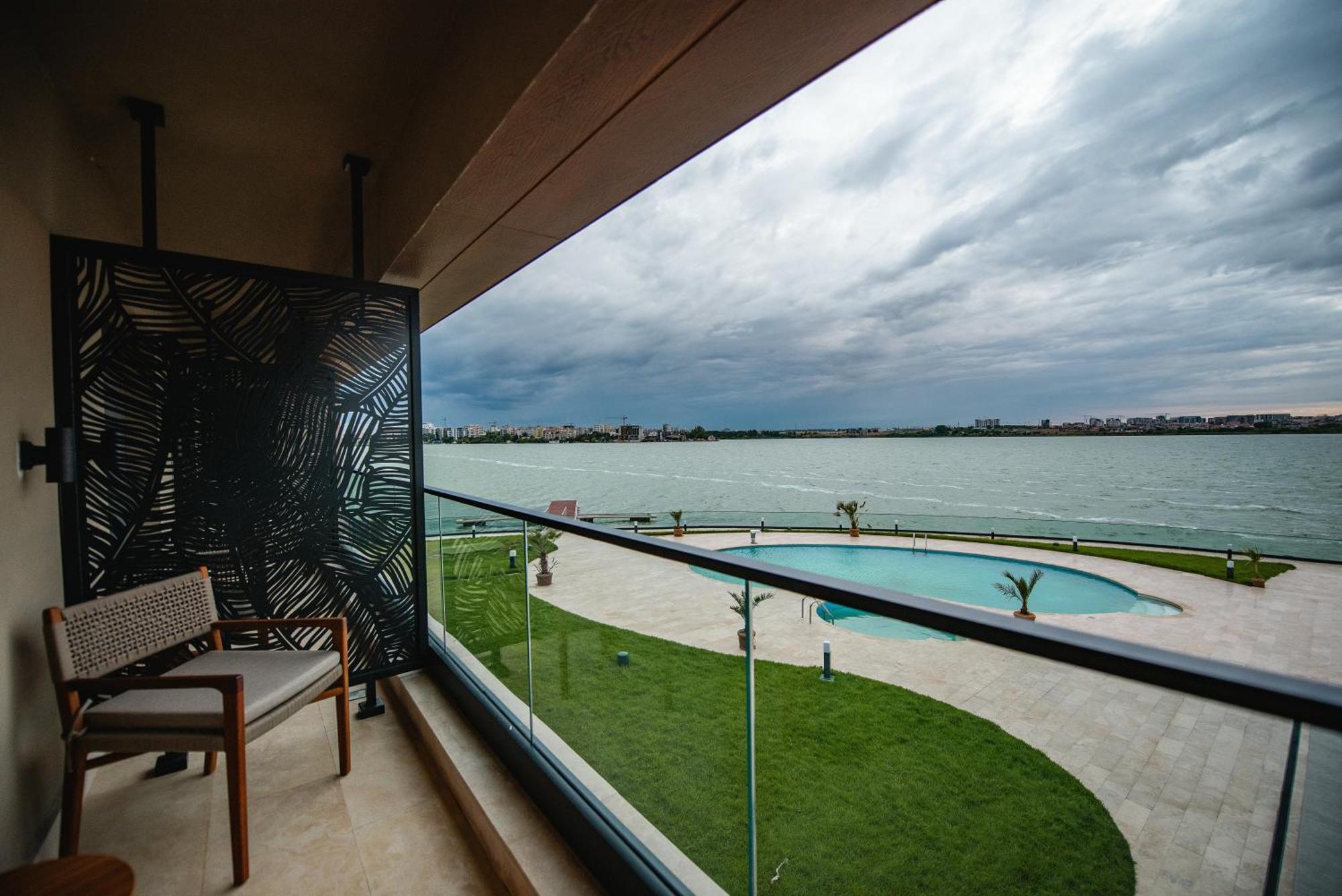 Belinda Hotel Mamaia Adults Only ภายนอก รูปภาพ